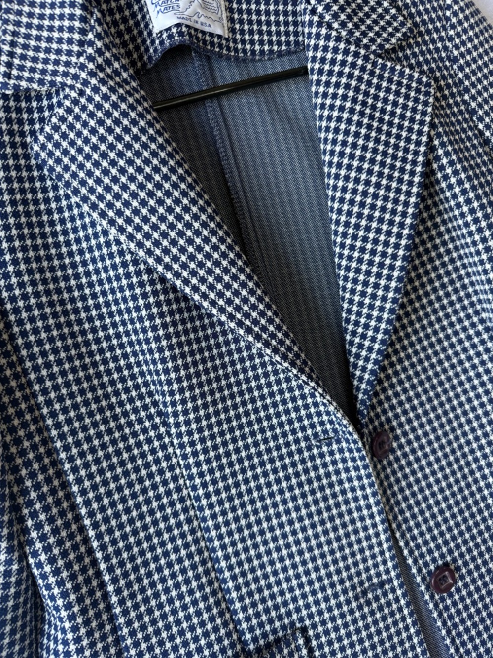 Classic Vintage Navy & White Vintage Houndstooth Sport Coat Made in USA